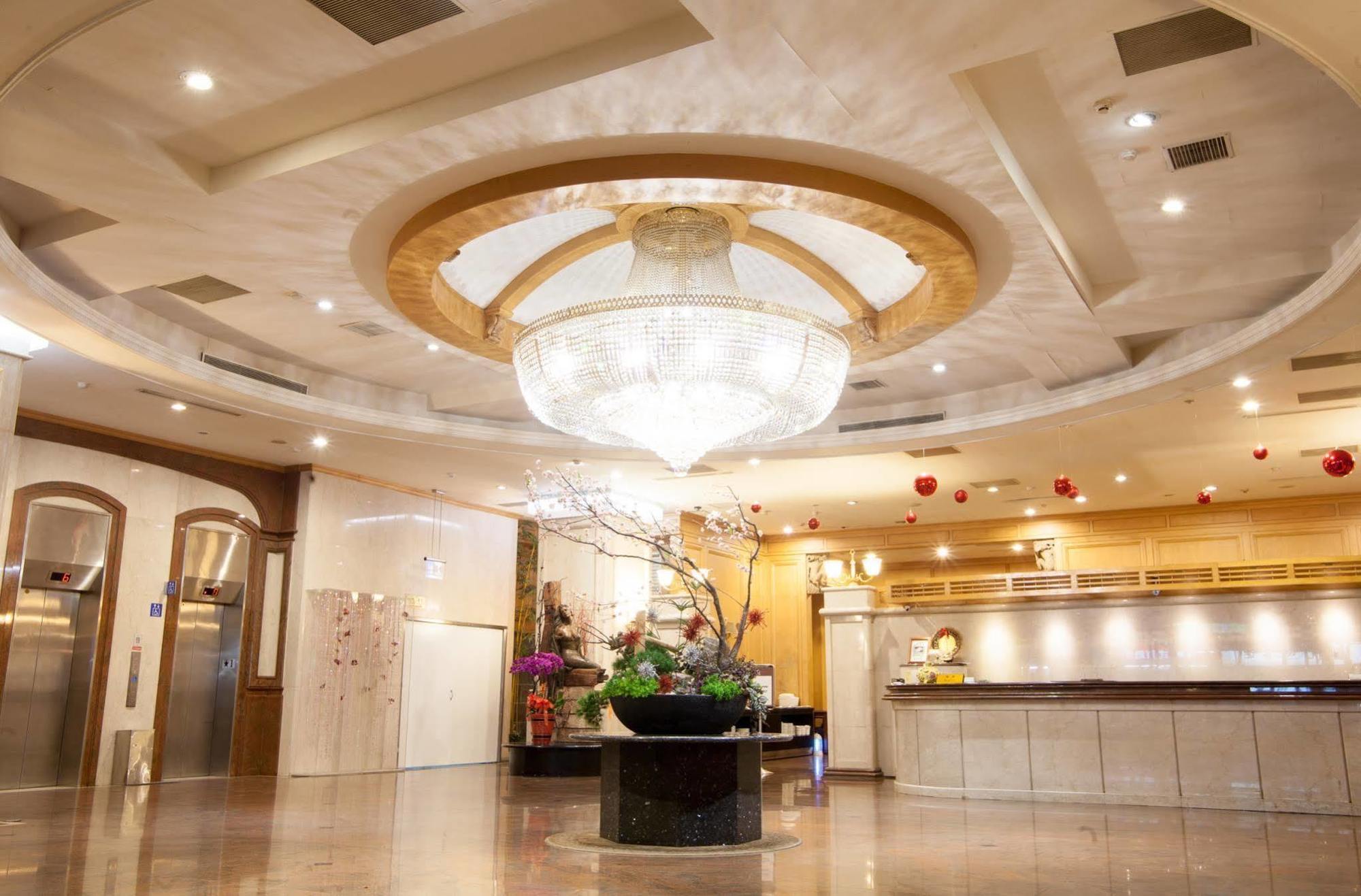 Highness Hotel Guishan Bagian luar foto
