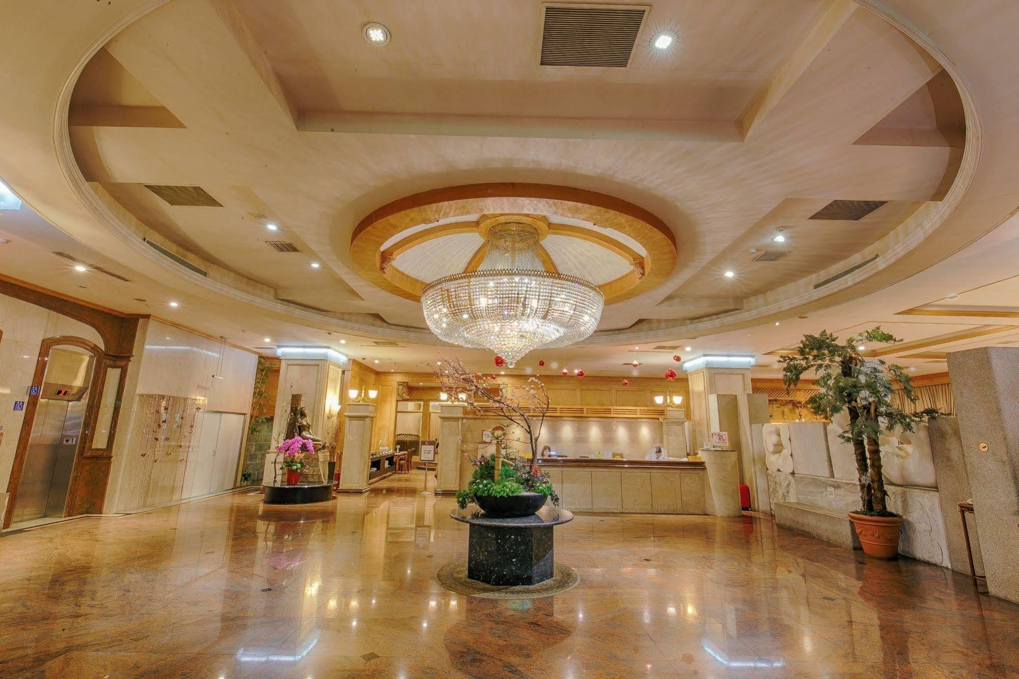 Highness Hotel Guishan Bagian luar foto