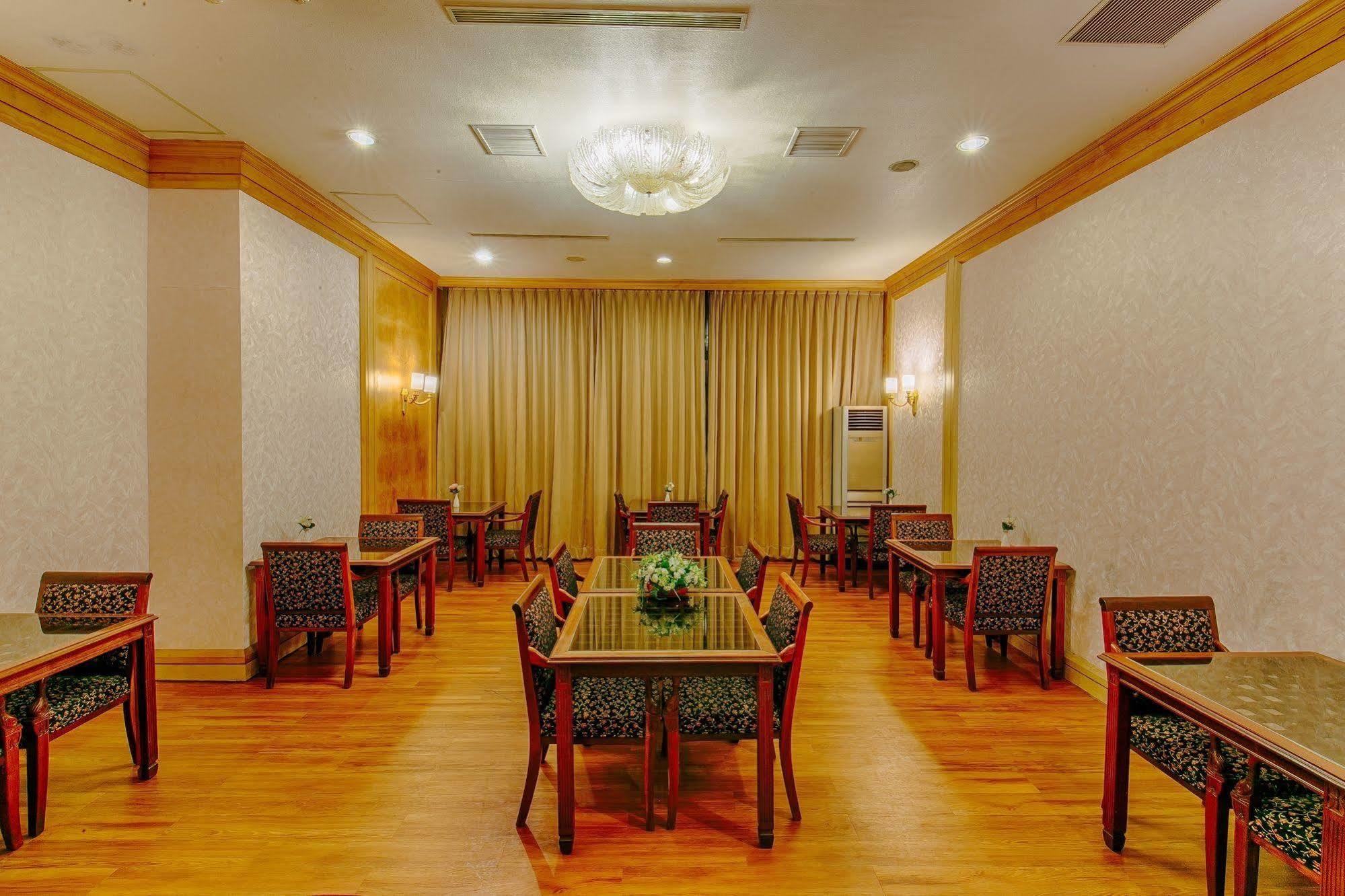 Highness Hotel Guishan Bagian luar foto